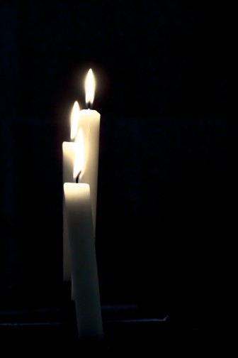 candles-564768_1280