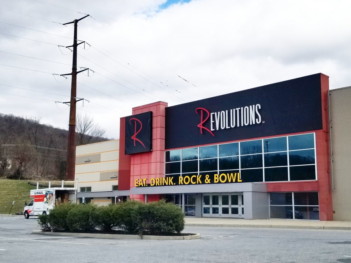 Revolutions Bowling Alley