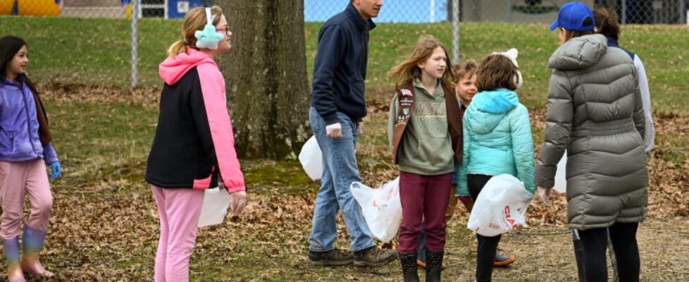 Southern Lehigh Girl Scouts Park Cleanup