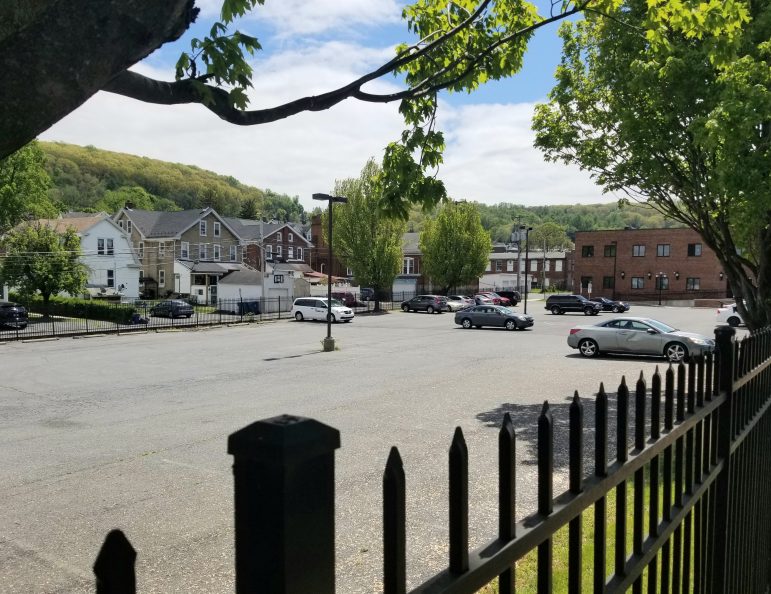 Fountain Hill Apartment Building