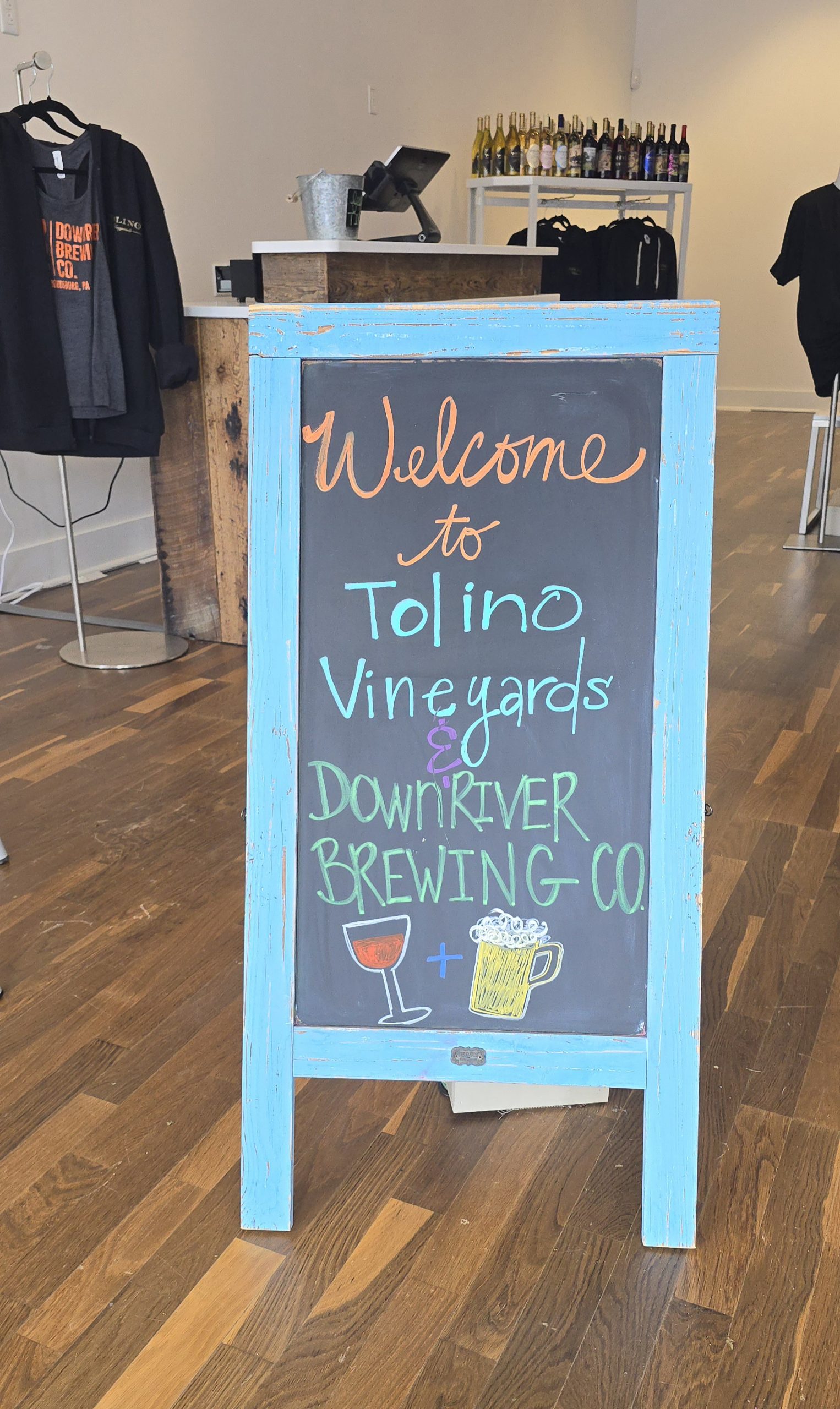 Promenade Pop-Up Downriver Brewing Tolino Vineyards