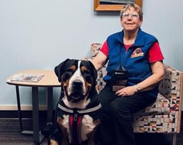 TJ Therapy Dog Library