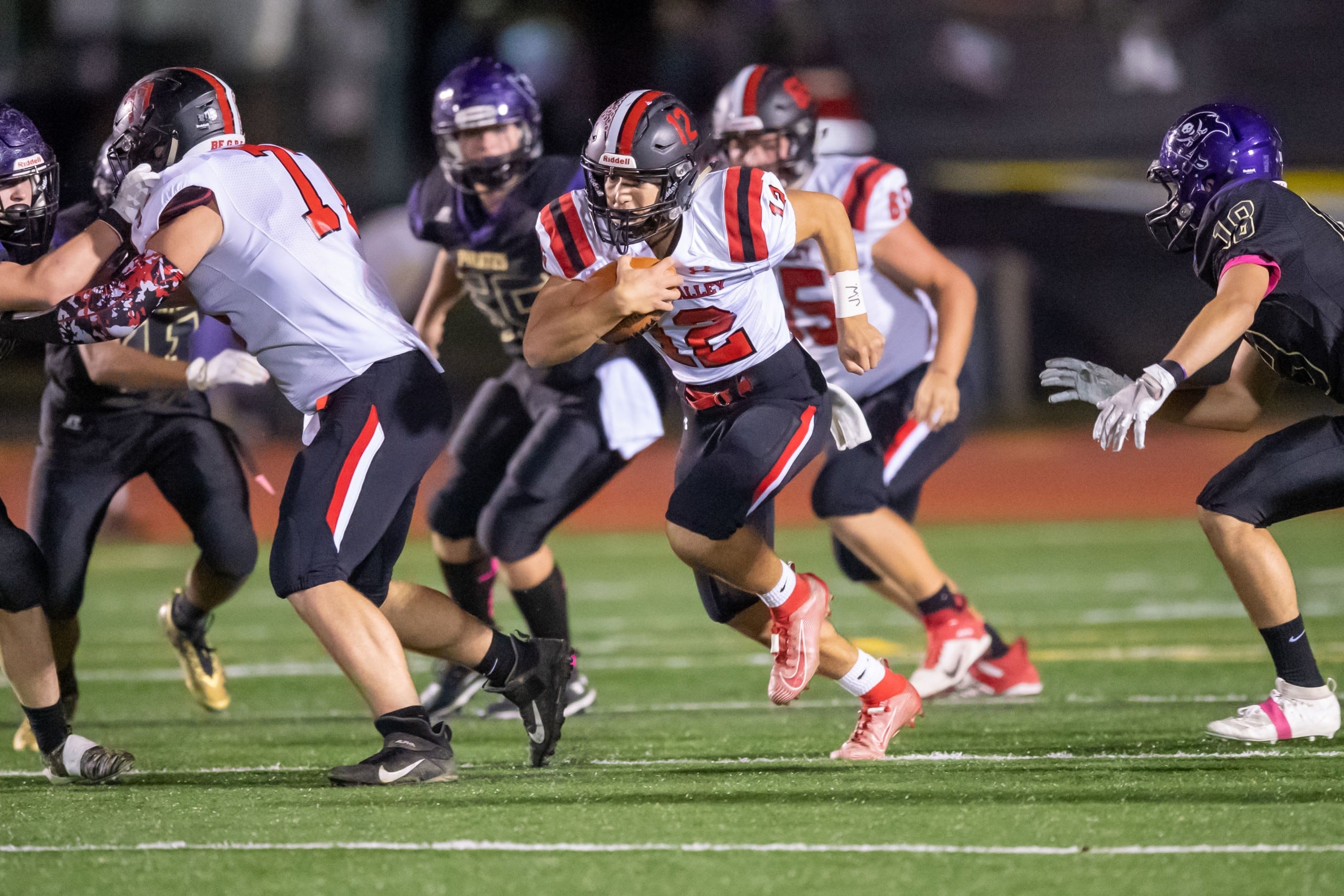 Sports 2019 football Dante v Palisades