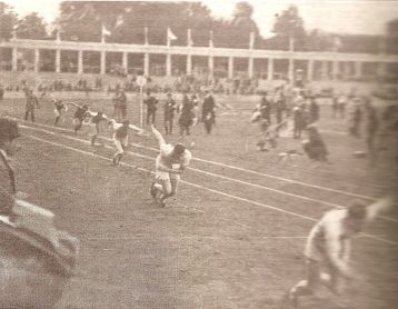 A rare photo of the start of the 200m race at the 1920 Olympics in Antwerp, Belgium. Hellertown native Allen Woodring won the race and a gold medal.
