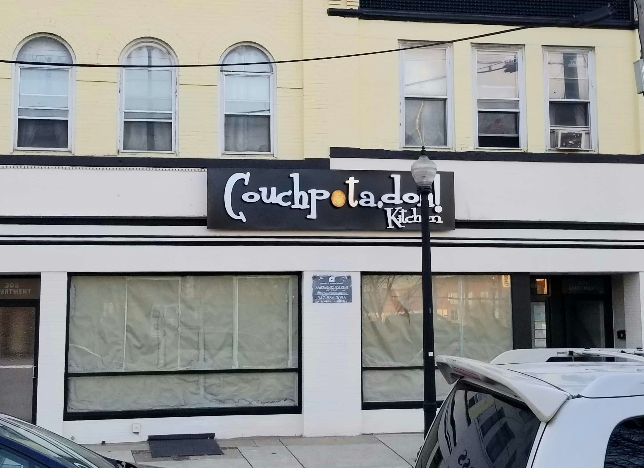 Couch Pota_doh Kitchen