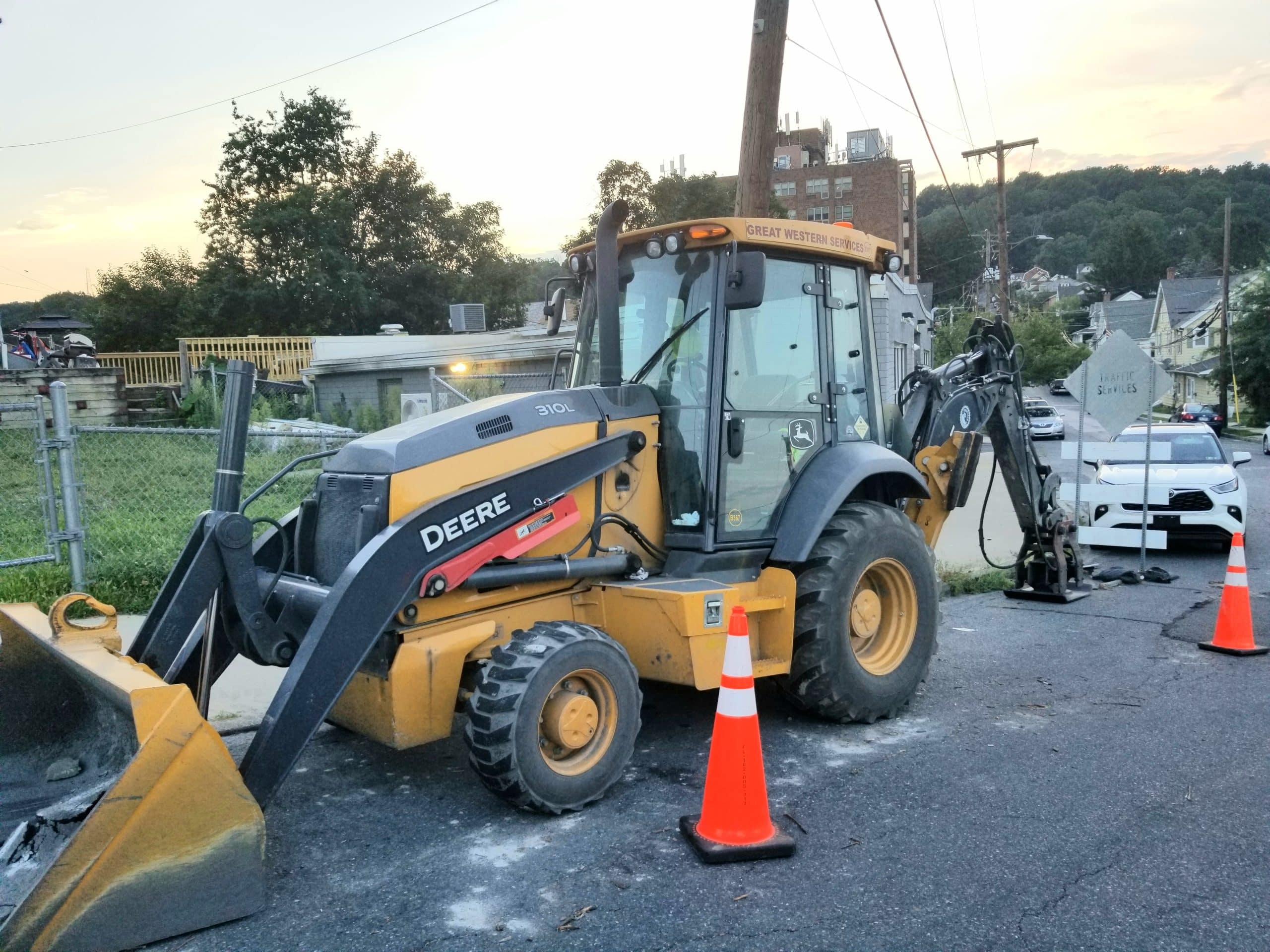 Broadway Fountain Hill