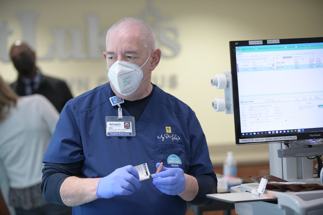 Miranda Nurse COVID Vaccine St. Luke's