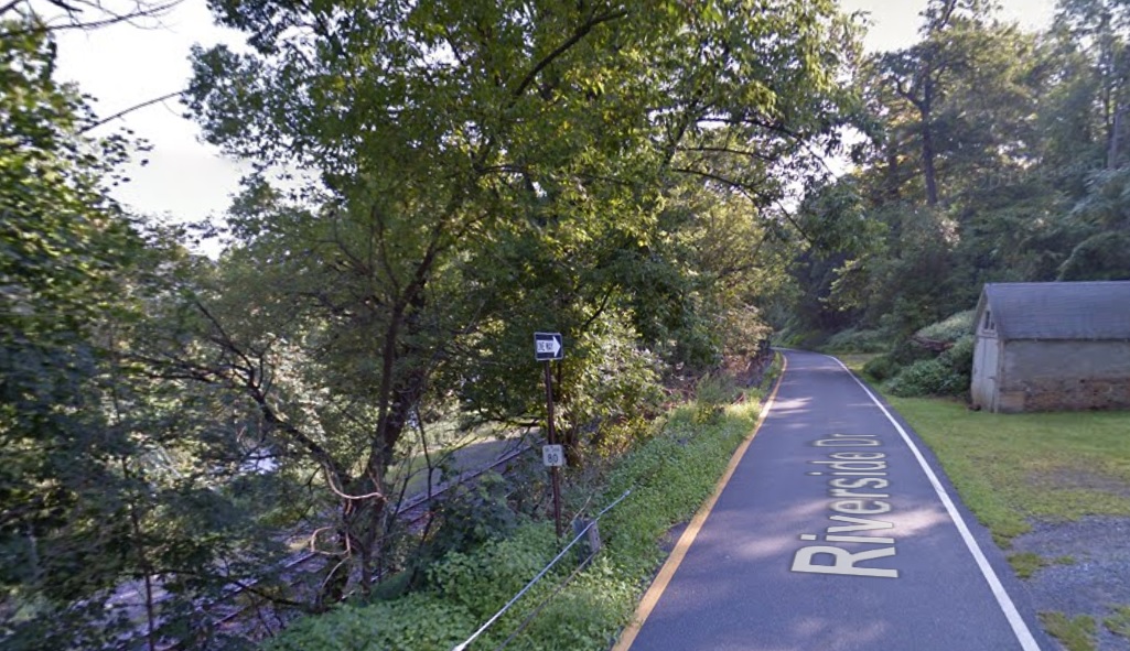 A view of the Narrows (Riverside Drive) in Lower Saucon Township