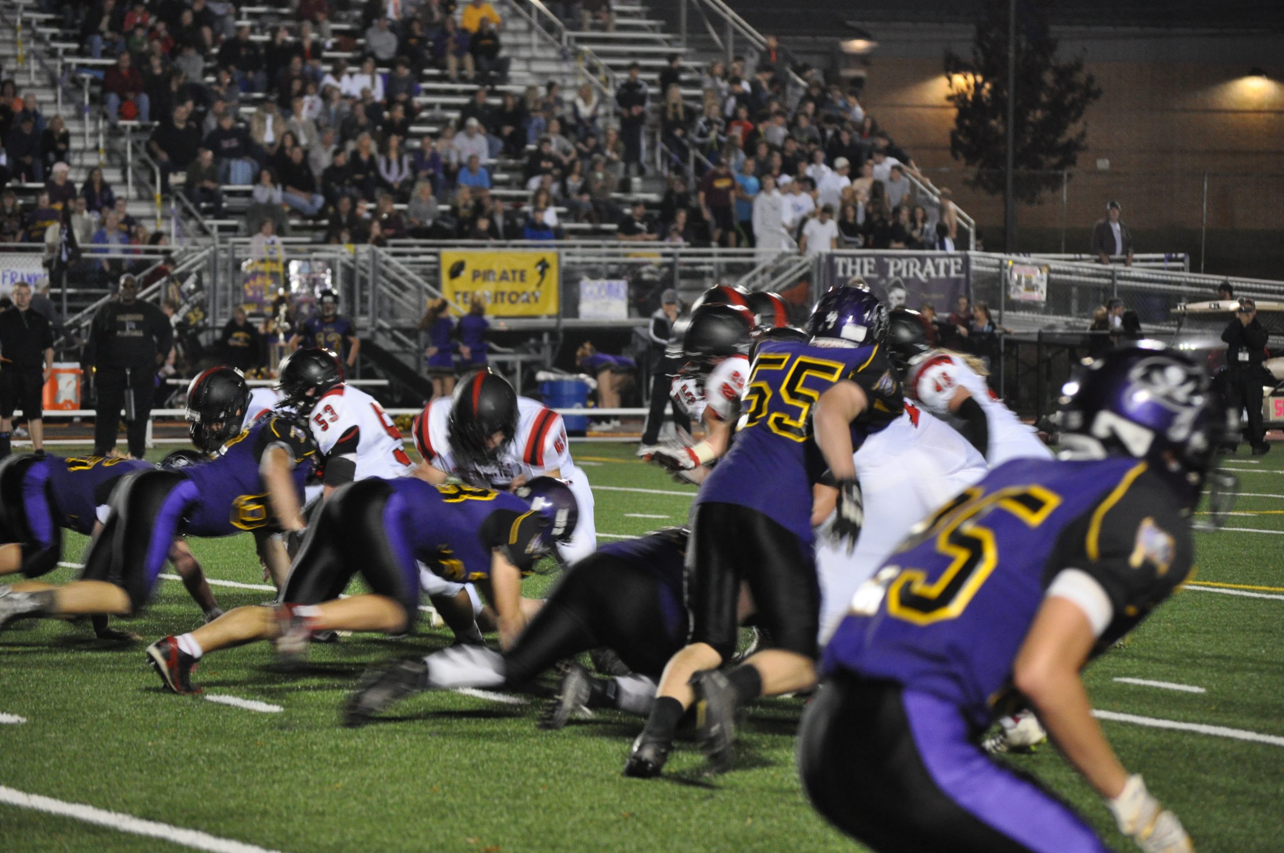 Palisades tries to roothog and stuff the Panther ground attack