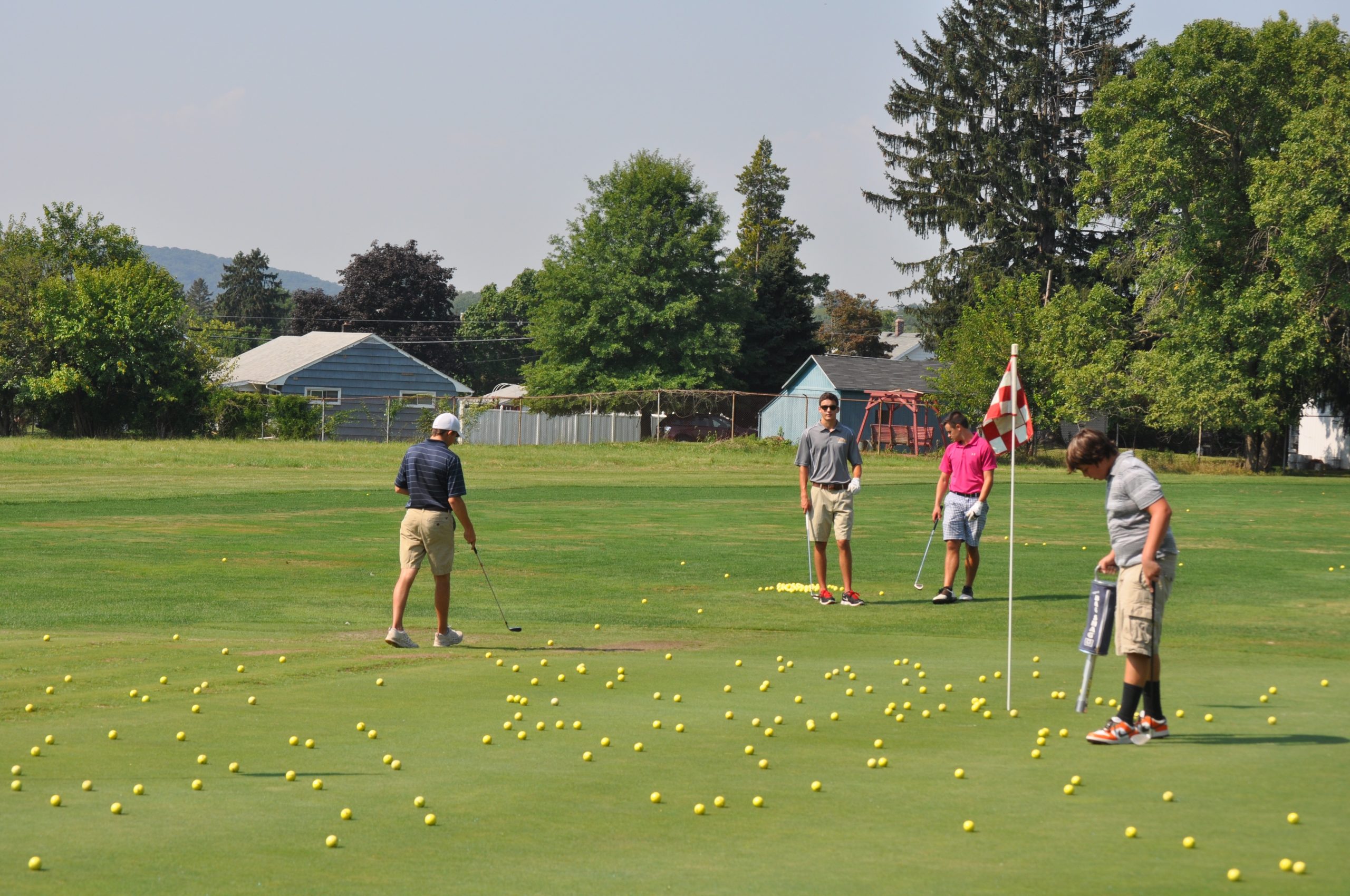 SVHS golf on the chipping surface