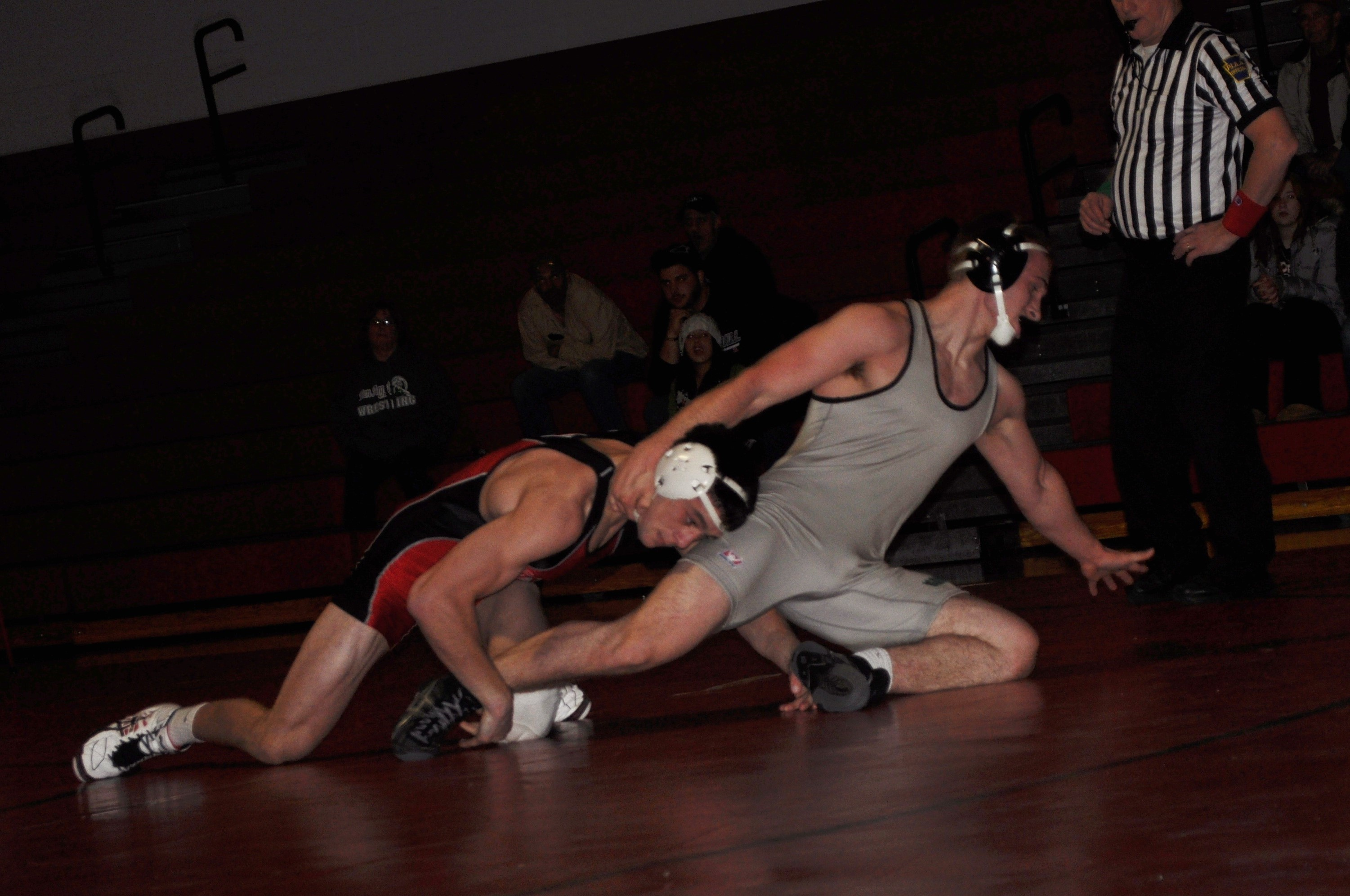 Saucon's Jason Lynch on his way to a 16-0 tech fall.