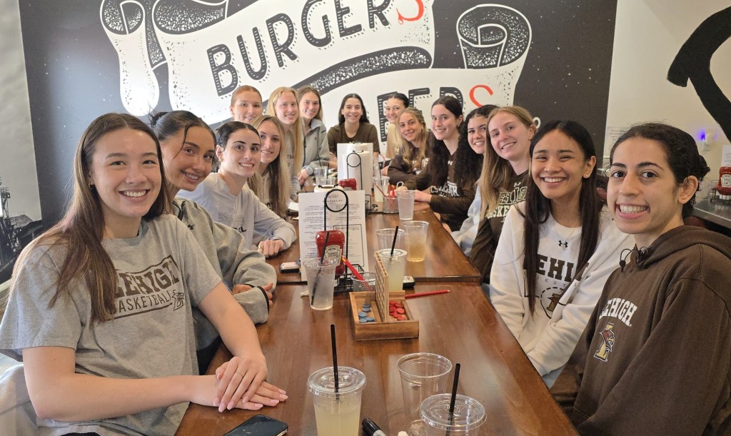 Lehigh Women's Basketball Team Recognized at Drip – Saucon